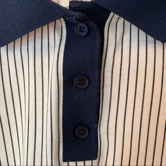 HELLO KITTY Collard Shirt, cotton, fairly new, worn once. - Picture 5 of 5